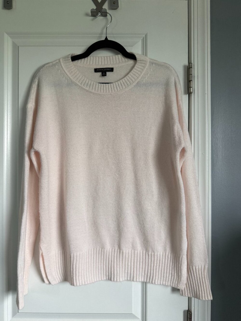 Banana Republic Factory Essential Sweater Cream Off White Drop Shoulder M